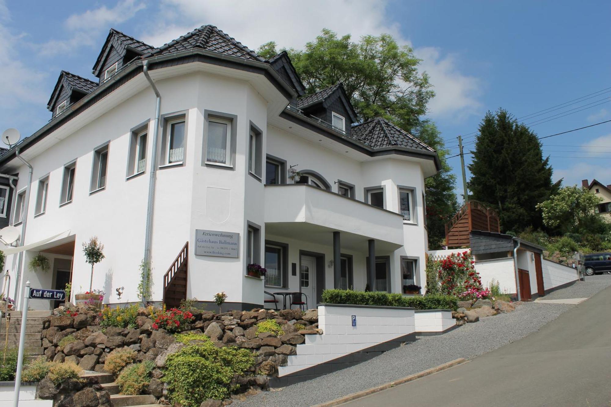 Gaestehaus Ballmann Rockeskyll Esterno foto